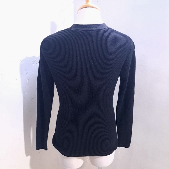 Denver hayes | Black long sleeved Ribbed Knit Sweater with Tie Detail - Picture 4 of 8